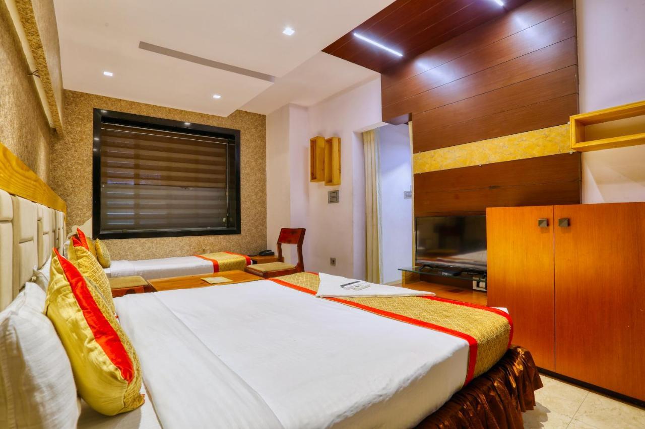 The Ashoka Hotel Індаур Екстер'єр фото