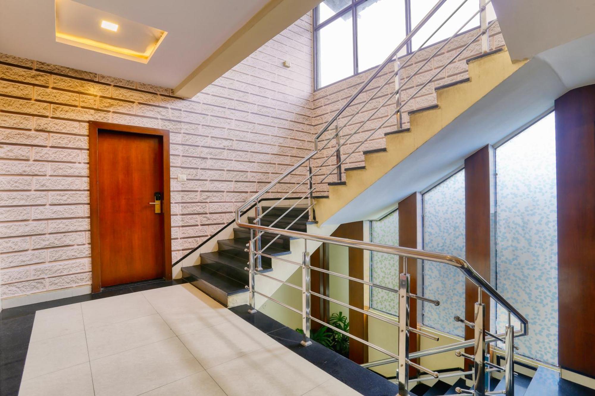 The Ashoka Hotel Індаур Екстер'єр фото